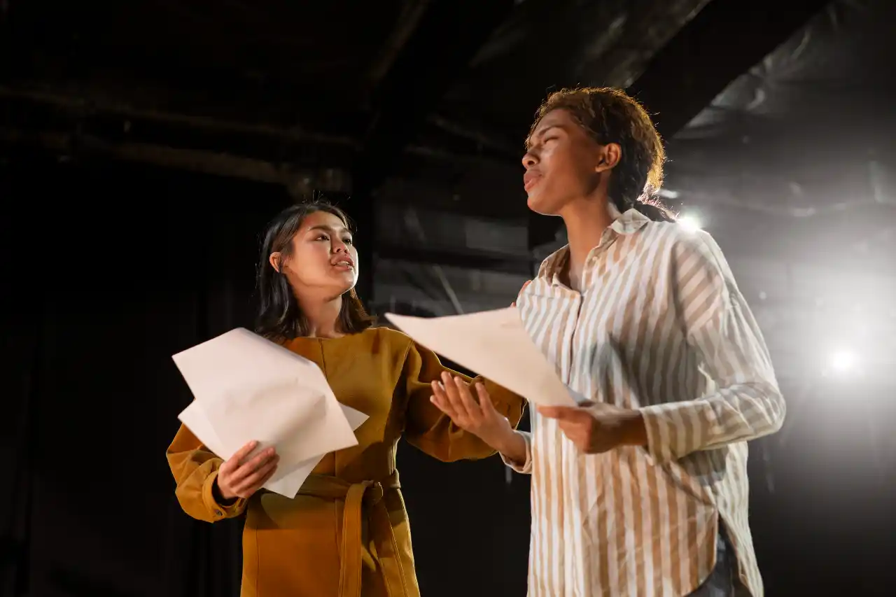 Santana de Parnaíba oferece cursos gratuitos de balé, teatro, saxofone e canto
